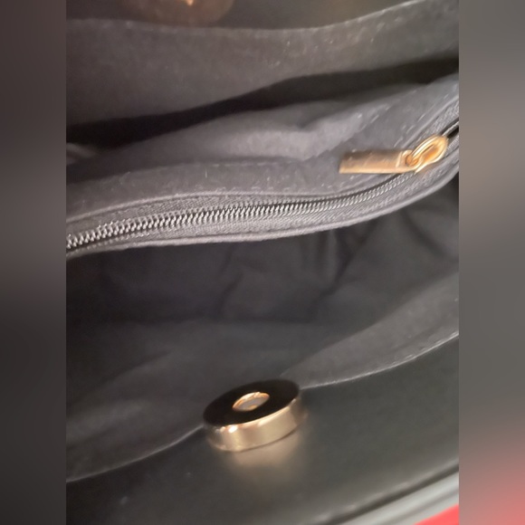 AOTA | Croc Embossed Top Handle Bucket Bag W/ Crossbody | $188 | NWT - Picture 15 of 15